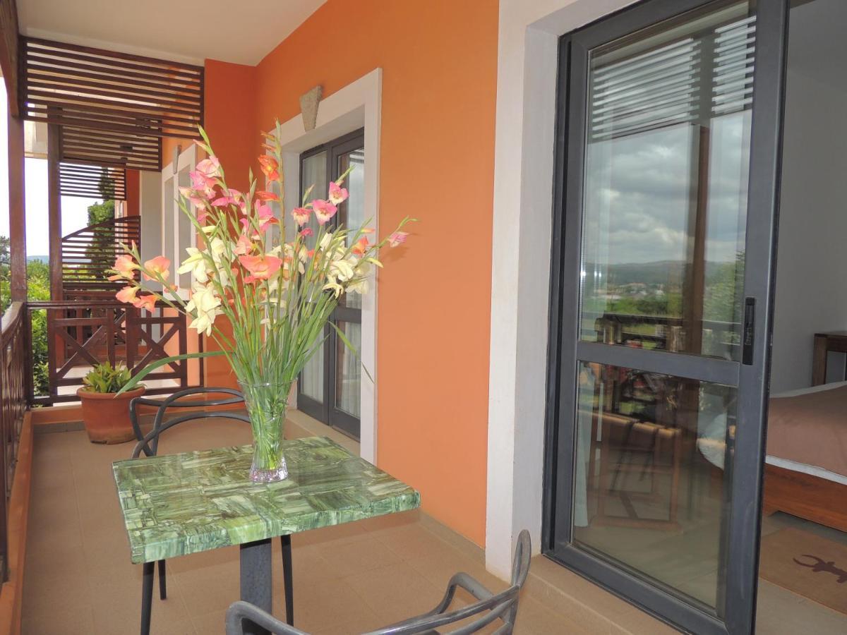 Plumeria Hotel Antsirabe Εξωτερικό φωτογραφία