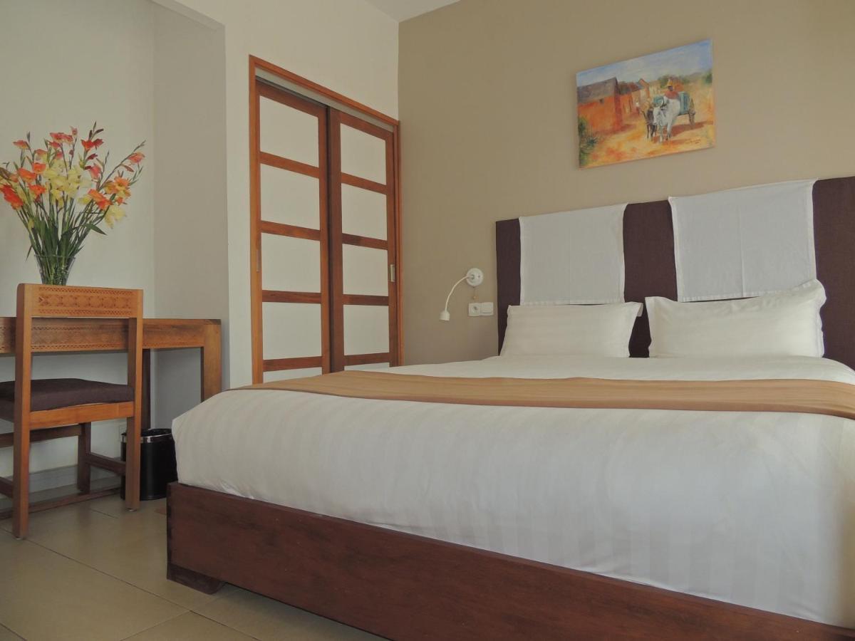Plumeria Hotel Antsirabe Εξωτερικό φωτογραφία