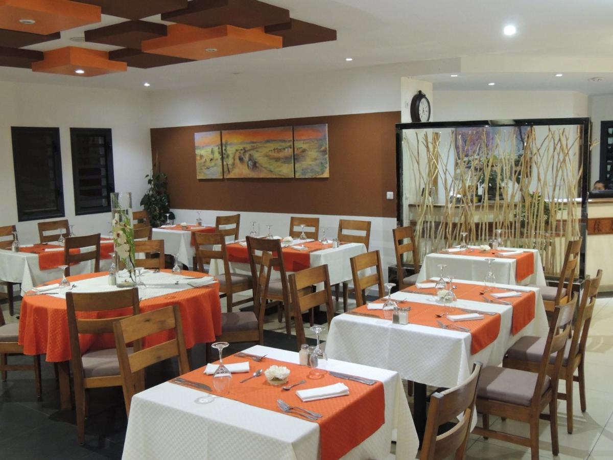 Plumeria Hotel Antsirabe Εξωτερικό φωτογραφία